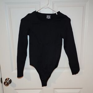 Chic Black Long Sleeve Women's Bodysuit